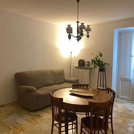 I Guelfi Homestay Tocco da Casauria
